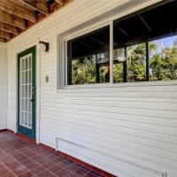 Step inside this BEAUTIFUL 3 bedroom, 3 bath, Move-in-Ready townhome situated near the Intracoastal Waterway in the highly sought-after, park-like setting of the Tara Cay South community. - Image# 8