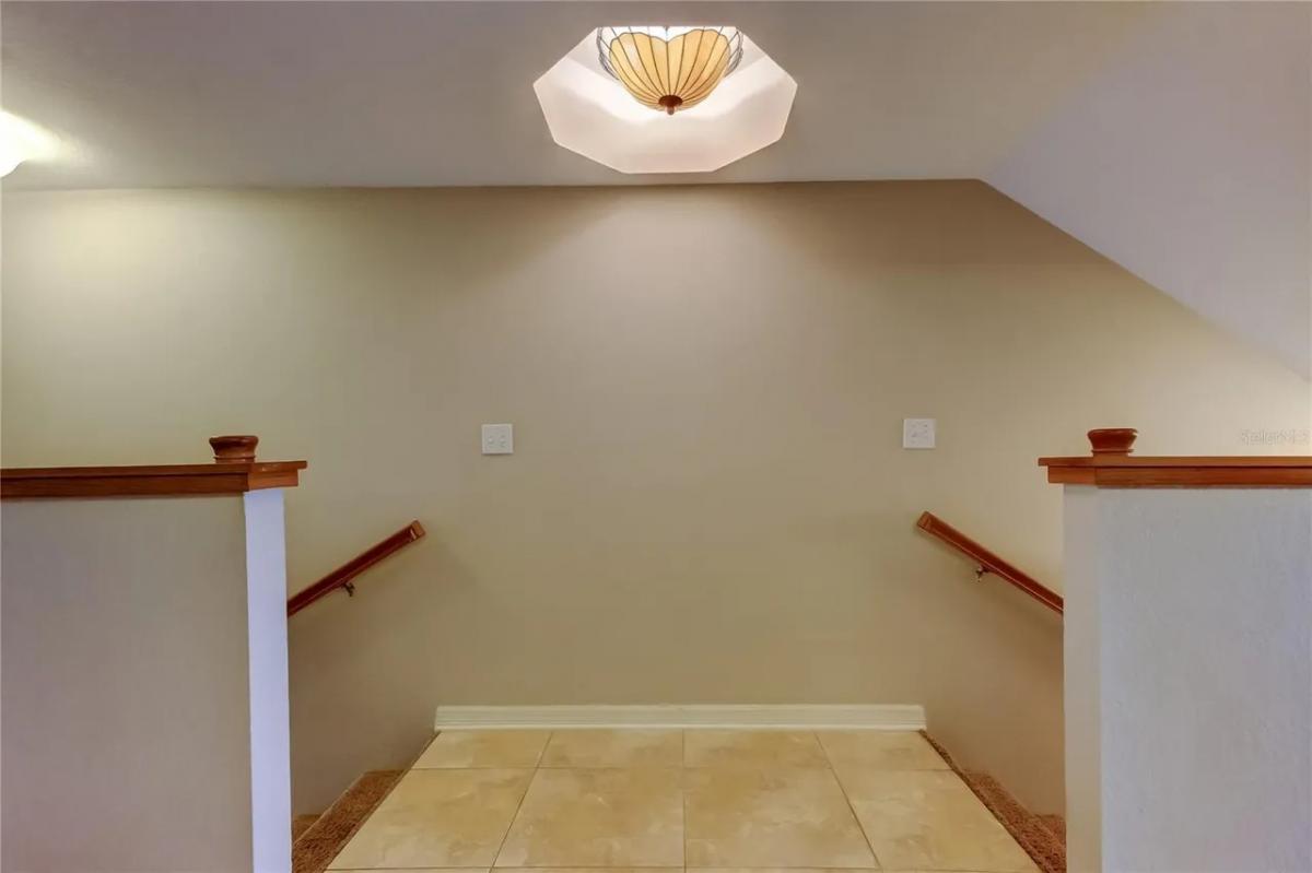 Step inside this BEAUTIFUL 3 bedroom, 3 bath, Move-in-Ready townhome situated near the Intracoastal Waterway in the highly sought-after, park-like setting of the Tara Cay South community. - Image# 9